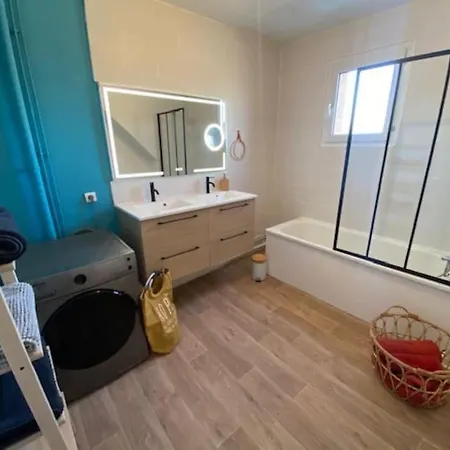 Maison 5 - 8 Couchages Individuels Apartman Lille